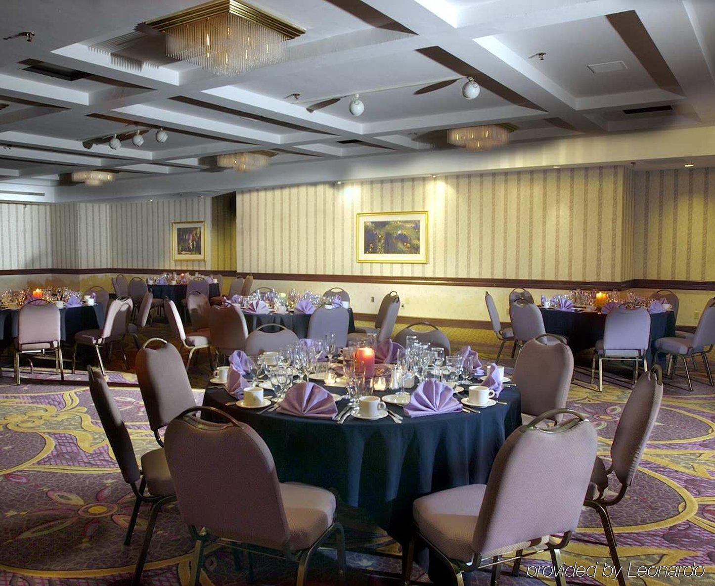 Wyndham Springfield City Centre Restaurant foto